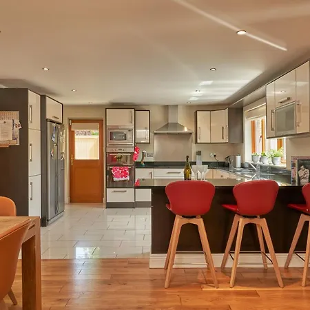 'home From Home', Luxury, Private Secure House Feriehus *