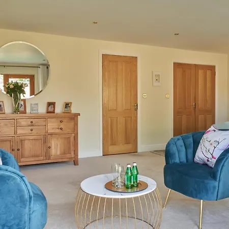 Ferienhaus 'home From Home', Luxury, Private Secure House