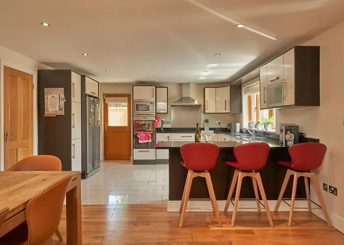 'home From Home', Luxury, Private Secure House Prázdninový dům *